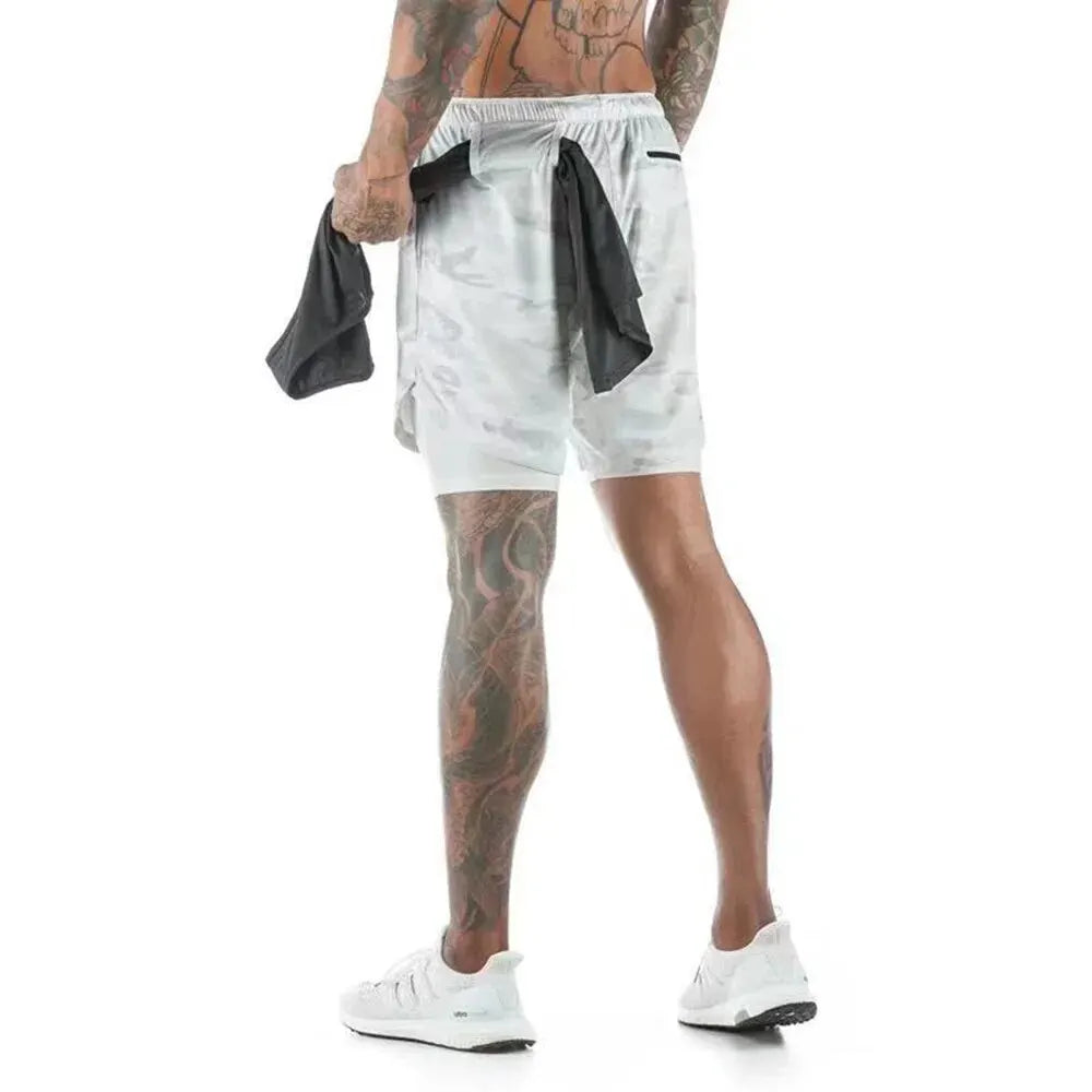 Pantalones cortos de gimnasio para hombre, pantalones cortos para correr con bolsillos interiores, presilla para toalla, pantalones cortos deportivos ligeros de secado rápido para entrenamiento para hombre